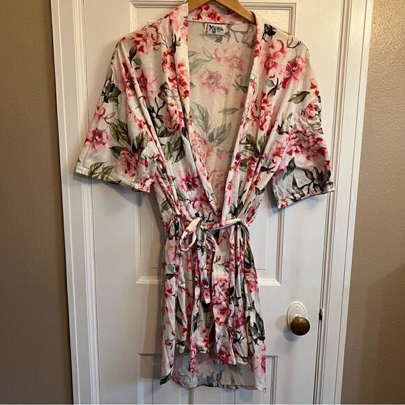 Show Me Your Mumu floral belted robe - Picture 9 of 10